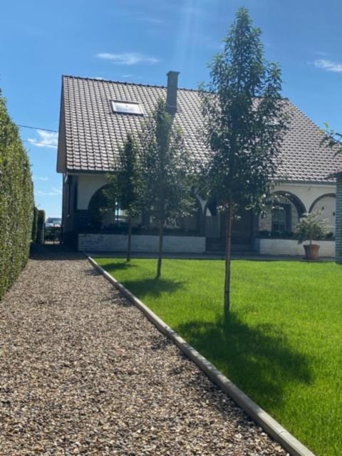 Maashuys Villa Ланакен Екстериор снимка